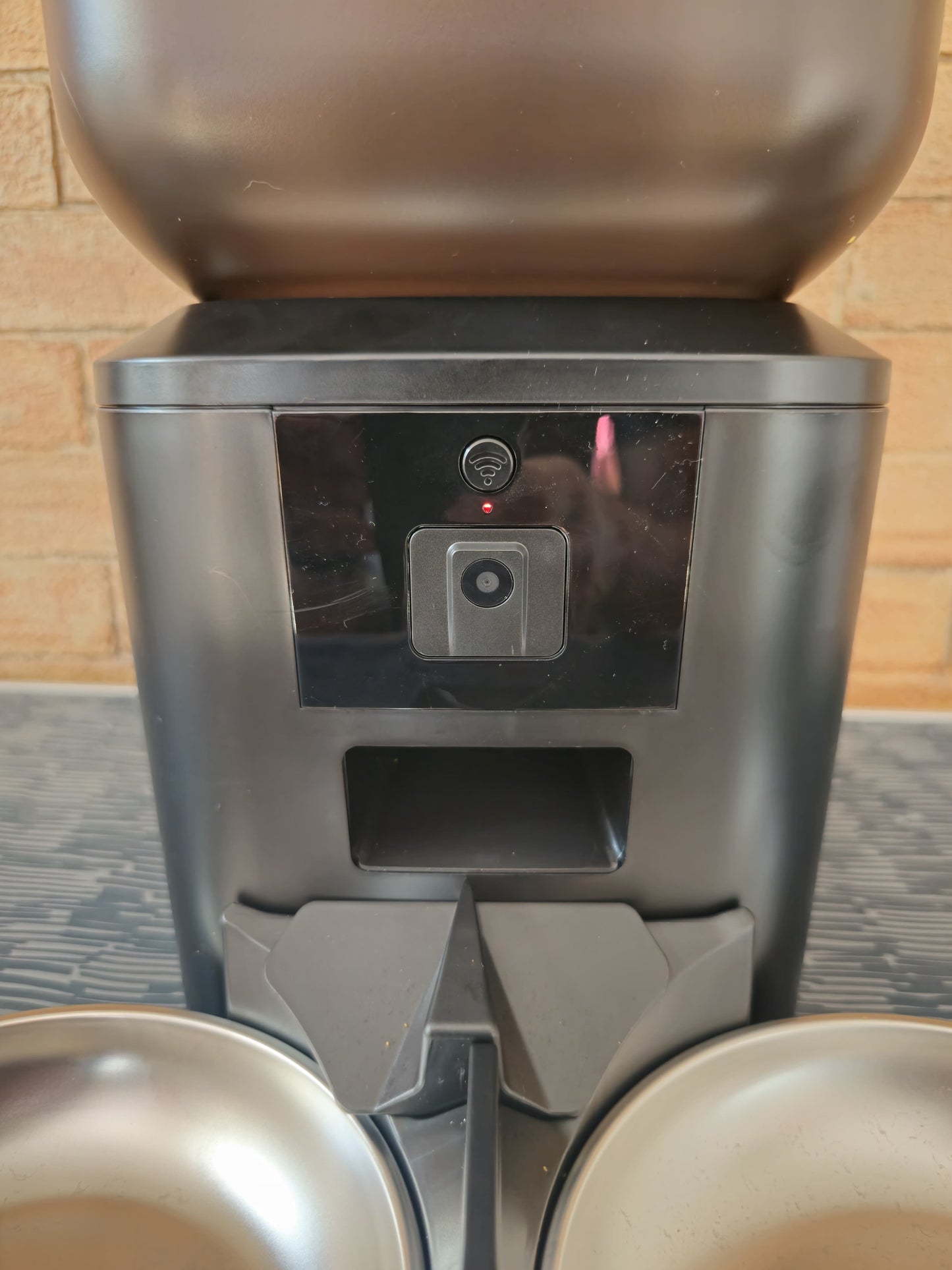Dispensador Automático con Cámara WIFI Negro 7 Litros Doble